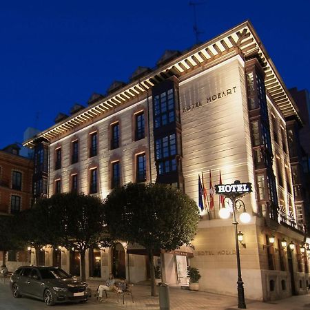 Hotel Mozart Valladolid Ngoại thất bức ảnh