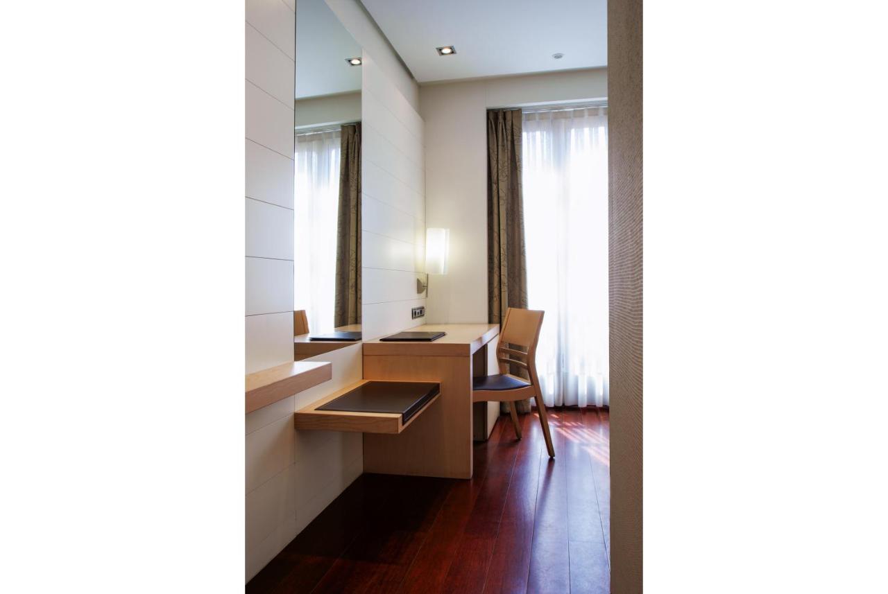 Hotel Mozart Valladolid Ngoại thất bức ảnh