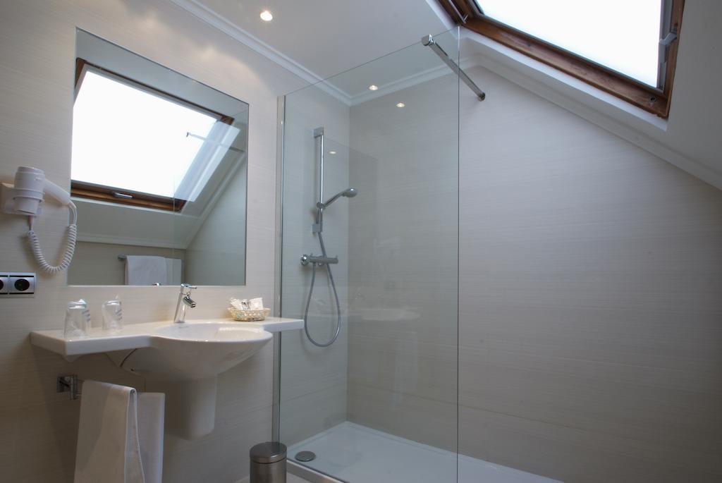 Hotel Mozart Valladolid Ngoại thất bức ảnh